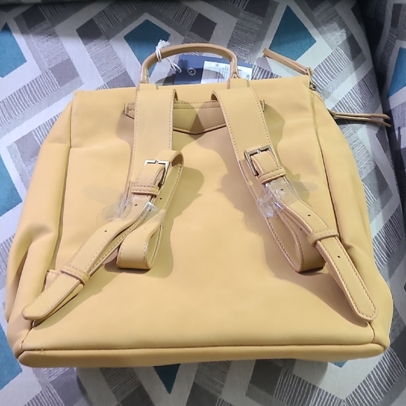 Universal Thread Backpack Mustard Nwt‎ main image 8